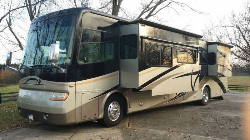 2007 Tiffin Phaeton 40QSH - 001