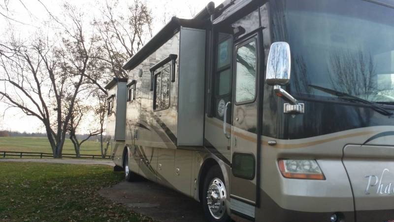 2007 Tiffin Phaeton 40QSH - 002