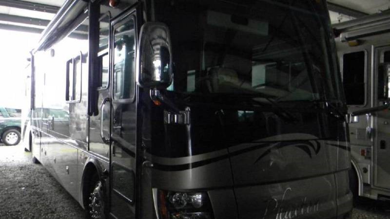 2008 Tiffin Phaeton 40QSH - 017