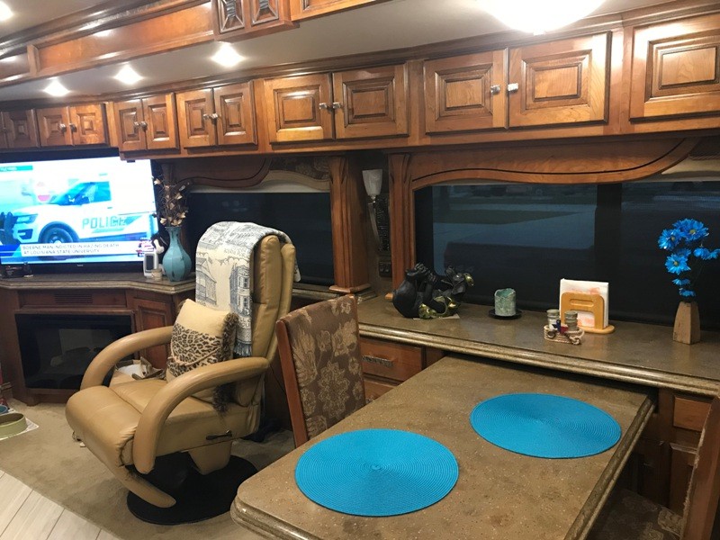 2014 Tiffin Allegro Bus 45LP - 010