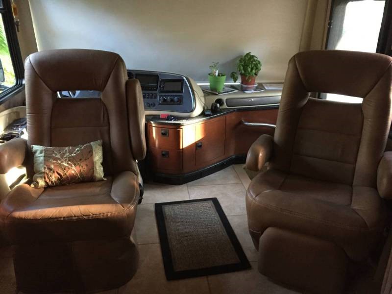 2014 Tiffin Allegro Red 38QRA - 003