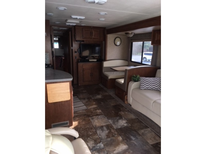 2014 Coachmen Mirada 32DS - 006
