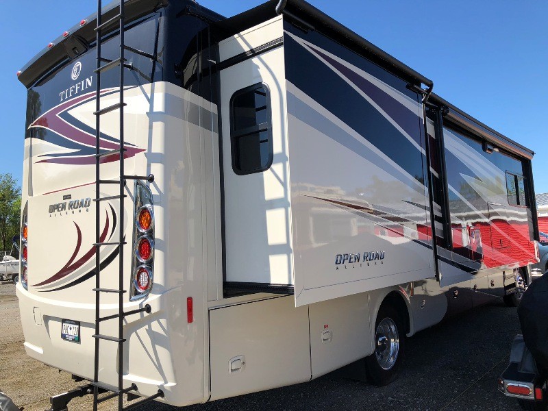 2018 Tiffin Allegro 34PA - 003