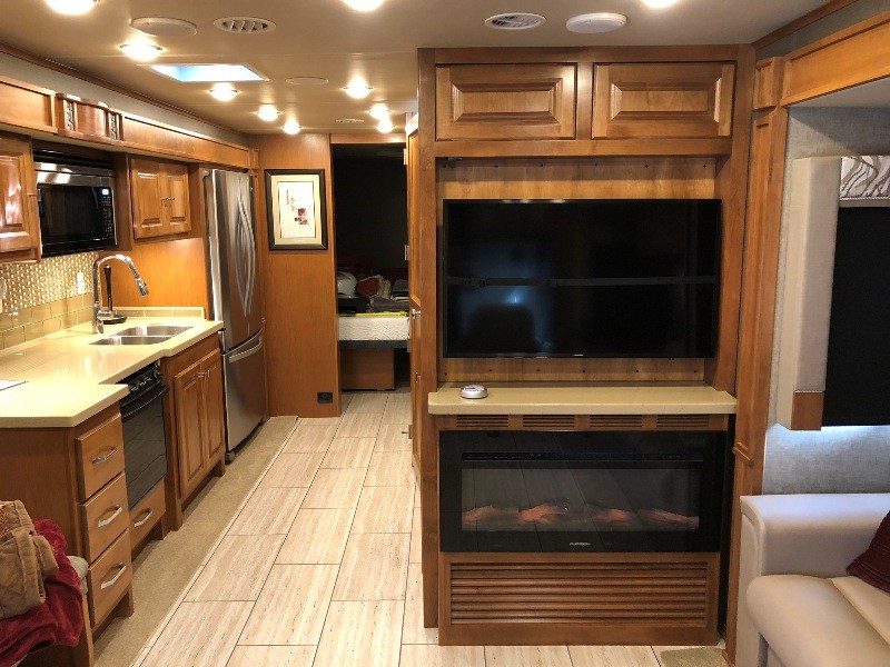 2018 Tiffin Allegro 34PA - 010