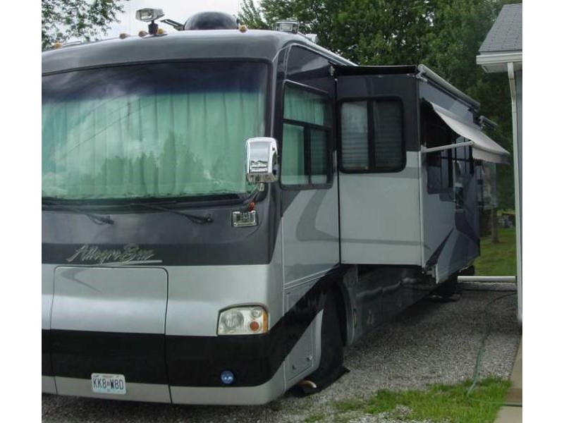 2004 Tiffin Allegro Bus 40DP - 002