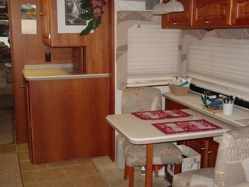 2004 Tiffin Allegro Bus 40DP - 004