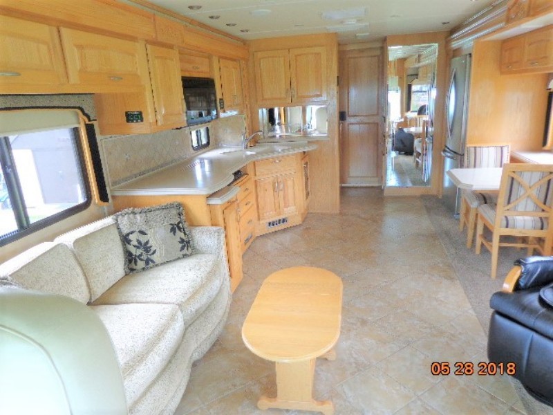 2008 Holiday Rambler Scepter 42DSQ - 009