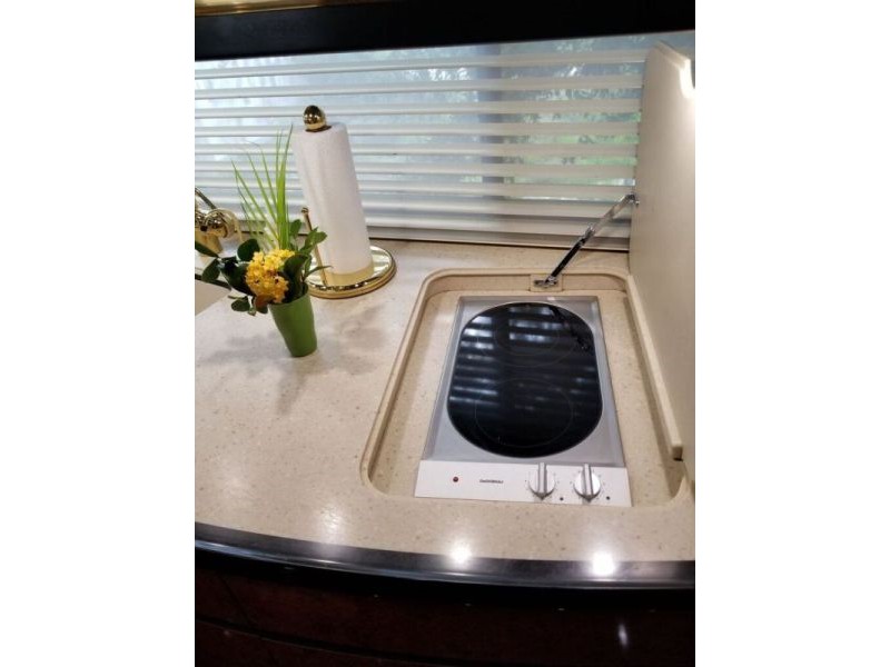 2002 Newell 45 - 011