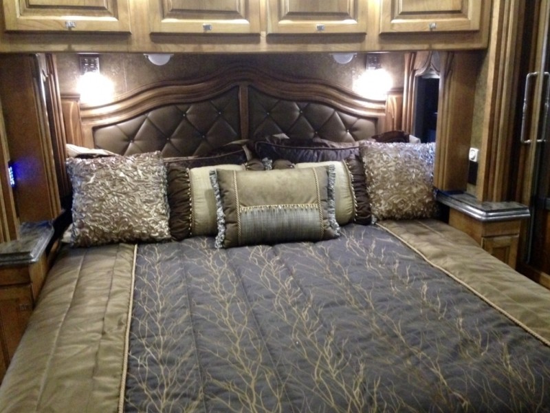 2014 Tiffin Allegro Bus 37AP - 009