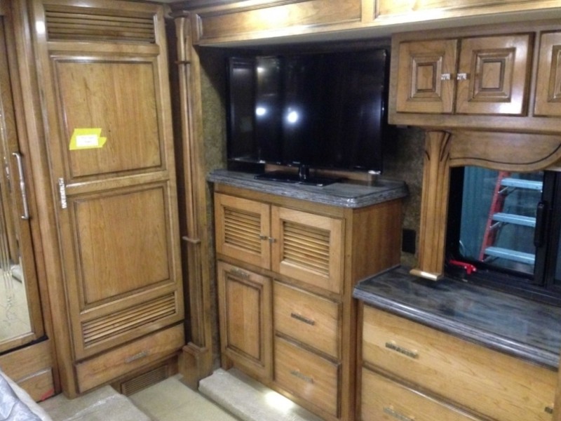 2014 Tiffin Allegro Bus 37AP - 010