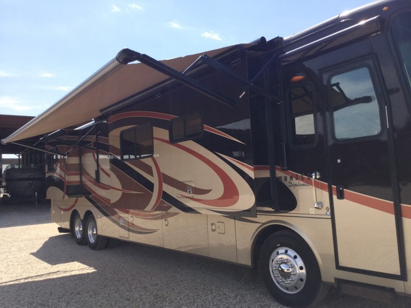 2011 Monaco Diplomat 43PKQ  001