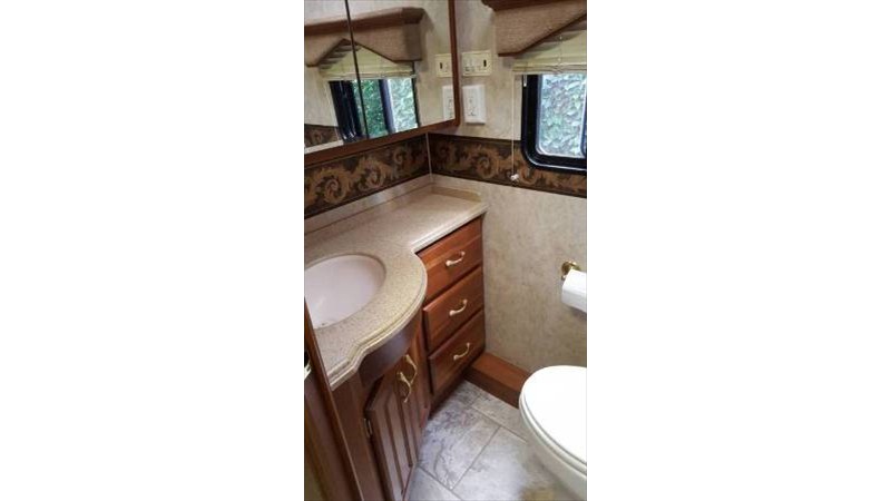 2005 Beaver Santiam 40PDQ - 012