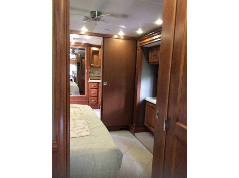 2013 Tiffin Phaeton 42LH - 018