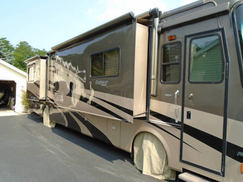 2006 Holiday Rambler Endeavor 40PRQ - 001