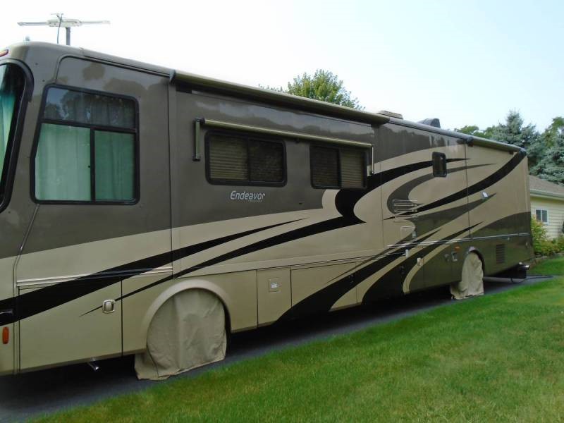 2006 Holiday Rambler Endeavor 40PRQ - 002