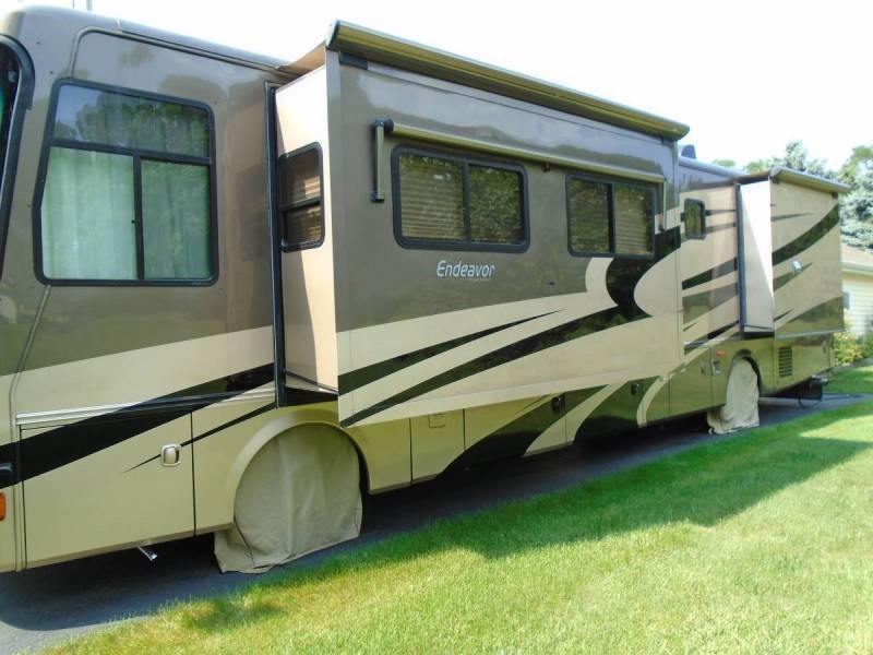 2006 Holiday Rambler Endeavor 40PRQ - 003