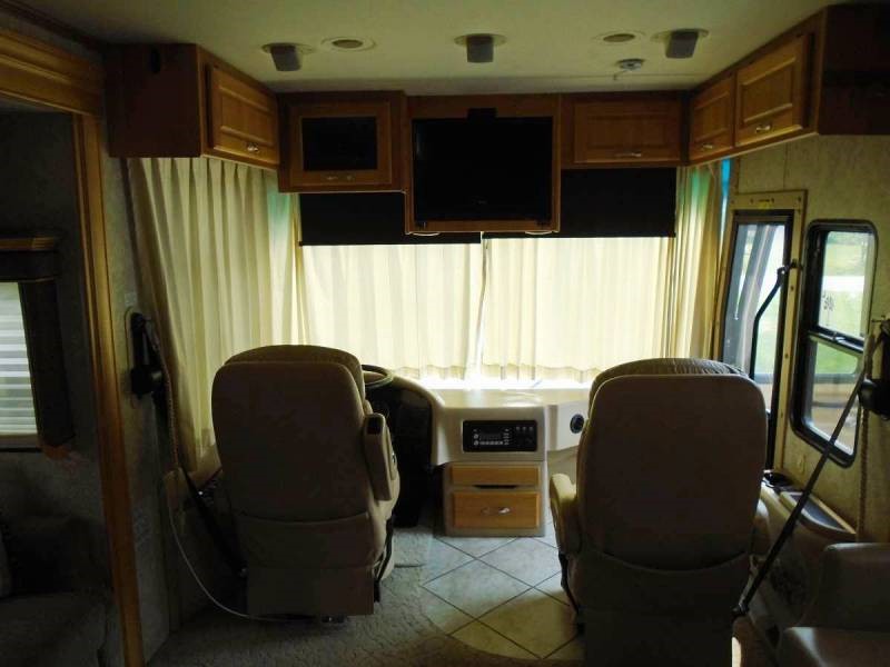 2006 Holiday Rambler Endeavor 40PRQ - 010