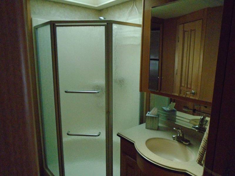 2006 Holiday Rambler Endeavor 40PRQ - 015