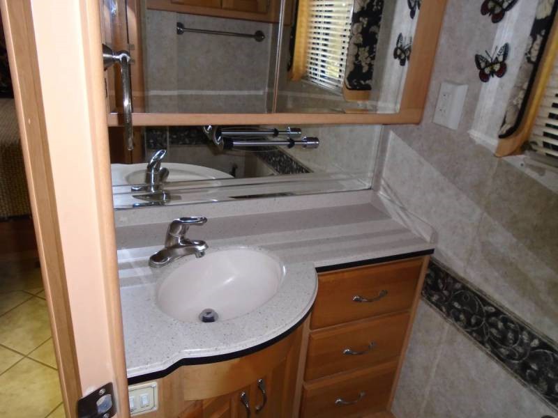 2006 Holiday Rambler Endeavor 40PRQ - 016
