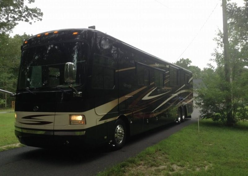 2008 Monaco Dynasty Squire IV - 003