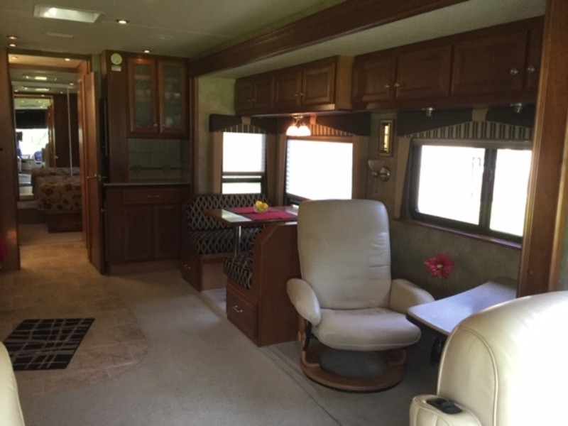 2006 Country Coach 360 Inspire - 006