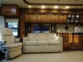 2013 Tiffin Phaeton 40QBH - 010