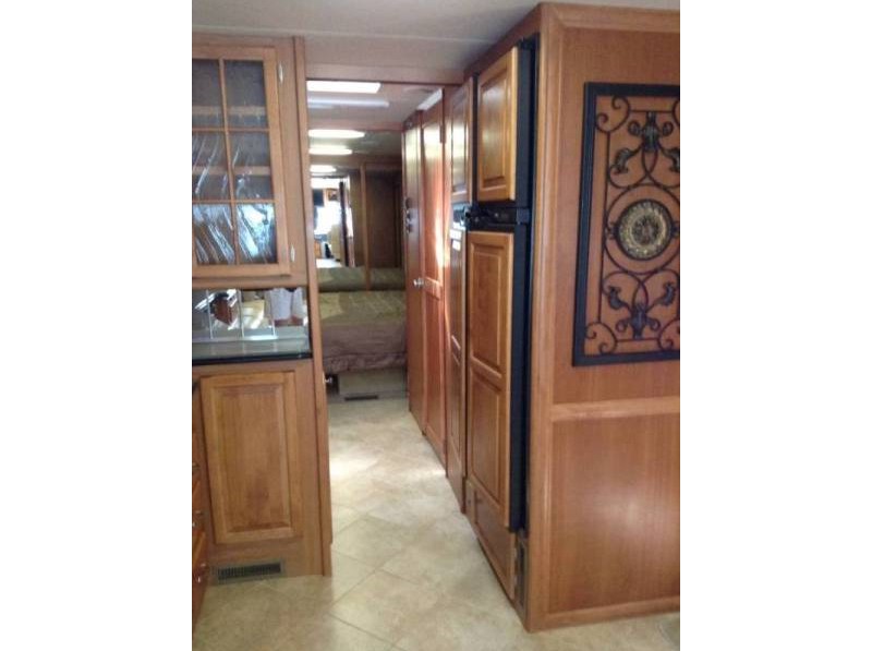 2008 Tiffin Phaeton 40QSH - 013