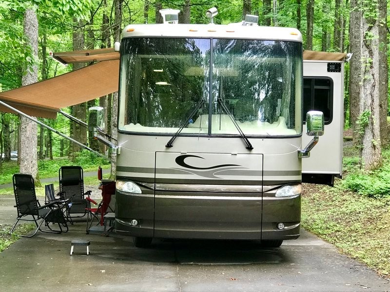 2005 Newmar Kountry Star 3721 - 003