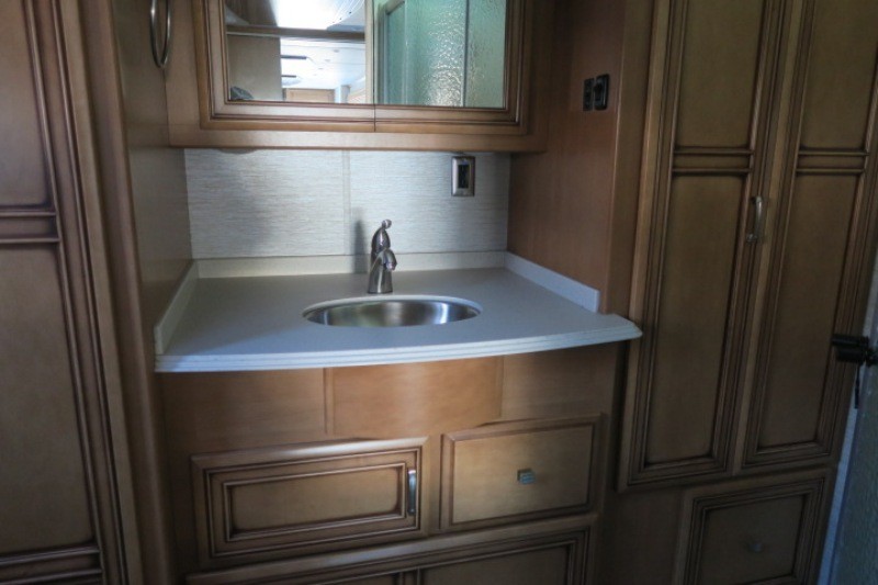 2018 Newmar Ventana LE 3709 - 016