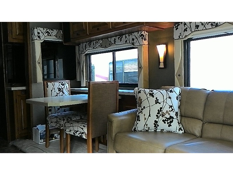 2013 Tiffin Allegro Open Road 34TGA - 008