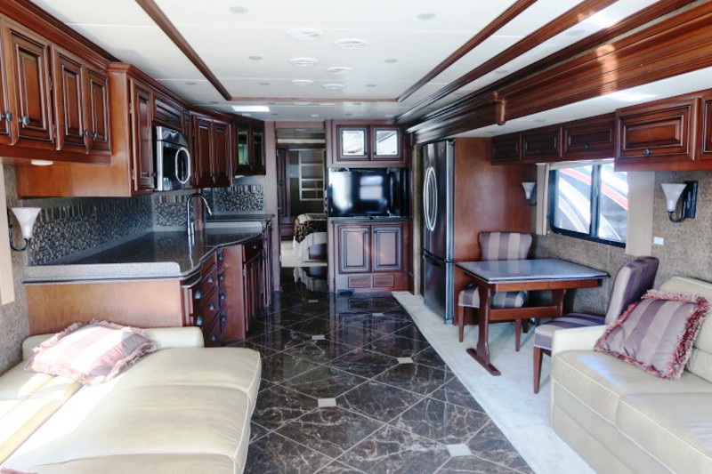 2013 Newmar Dutch Star 4324 - 005