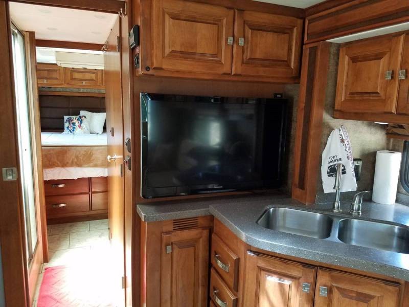 2012 Tiffin Allegro Breeze 32BR - 008