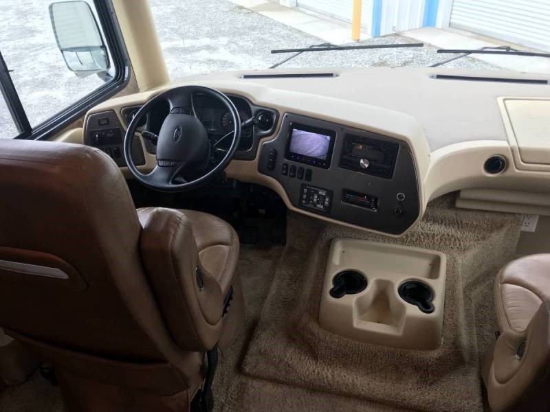 2014 Tiffin Allegro Open Road 31SA - 010
