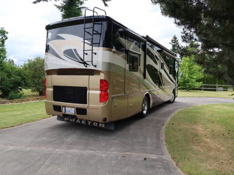 2013 Tiffin Phaeton 36QSH - 003