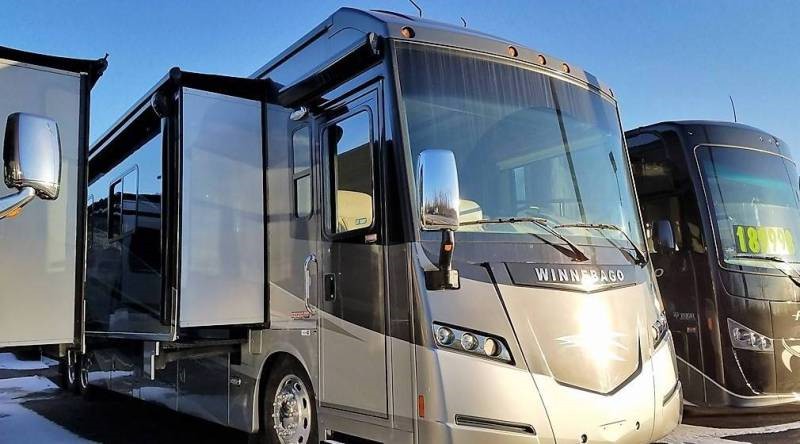 2013 Winnebago Journey 42E - 021