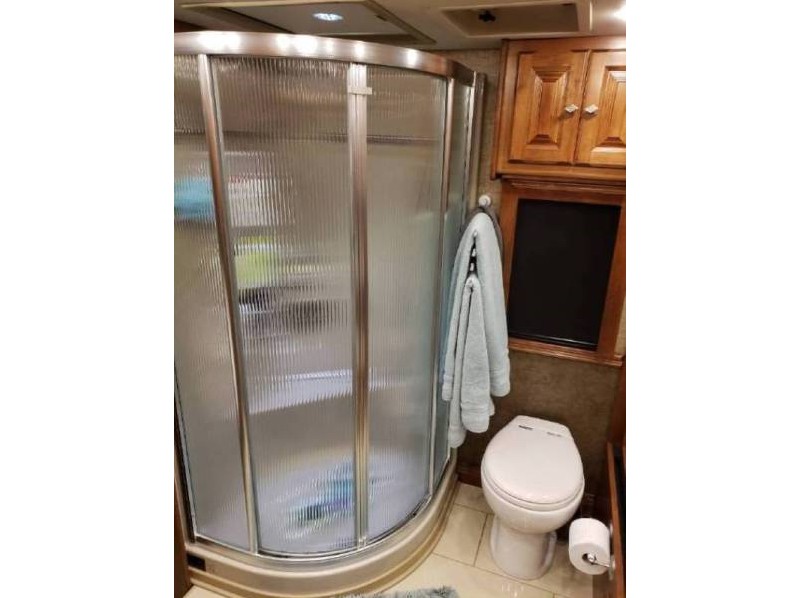 2015 Tiffin Phaeton 40QBH - 020