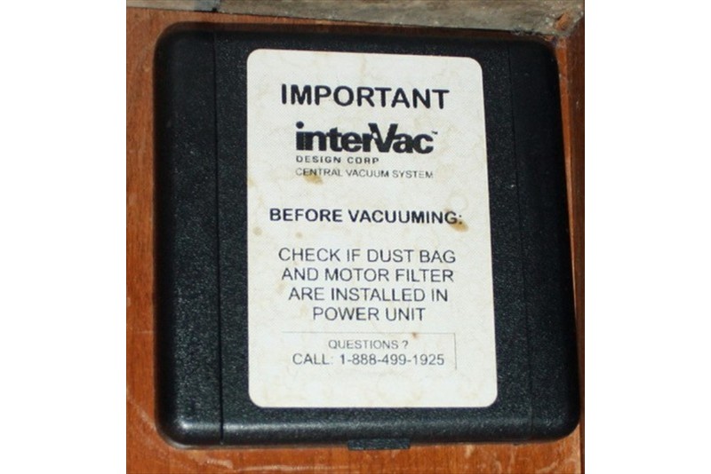 2014 Tiffin Allegro Breeze 32BR - 023