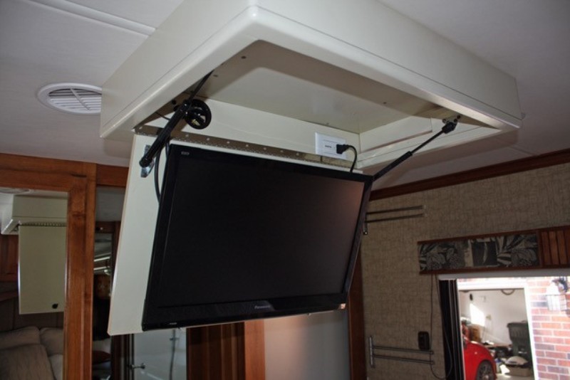 2014 Tiffin Allegro Breeze 32BR - 038