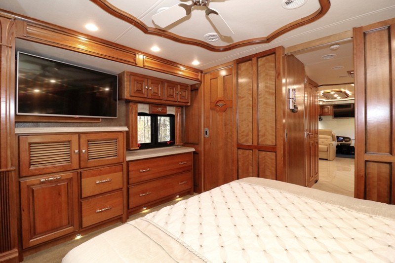 2015 Tiffin Allegro Bus 37AP - 019