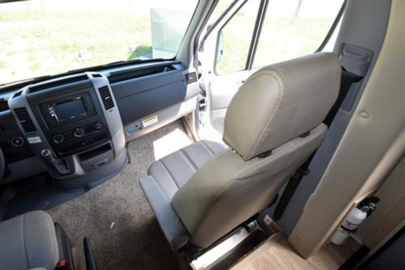 2019 Thor Four Winds Sprinter BL24 - 008