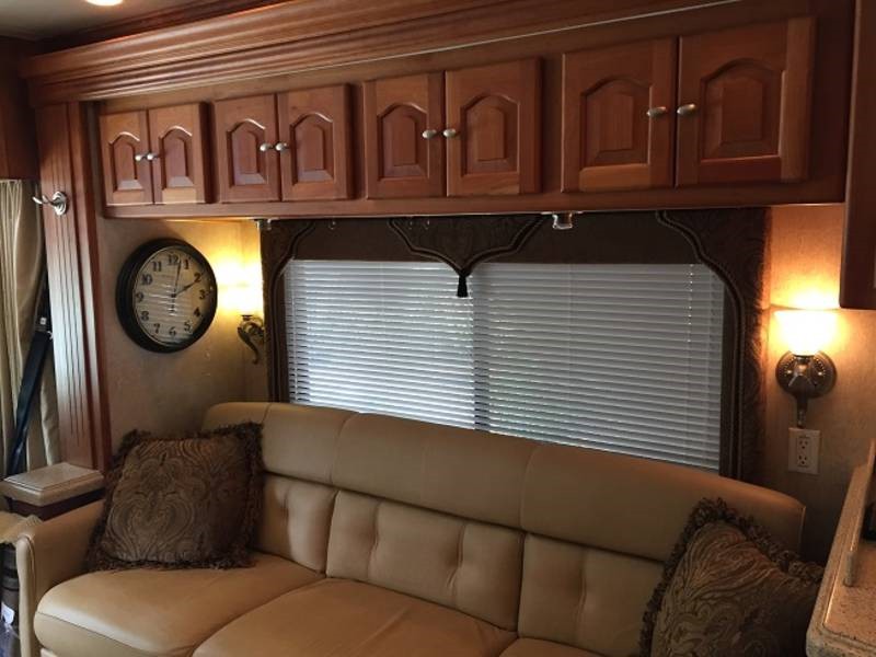 2007 Tiffin Allegro Bus 42QRP - 010