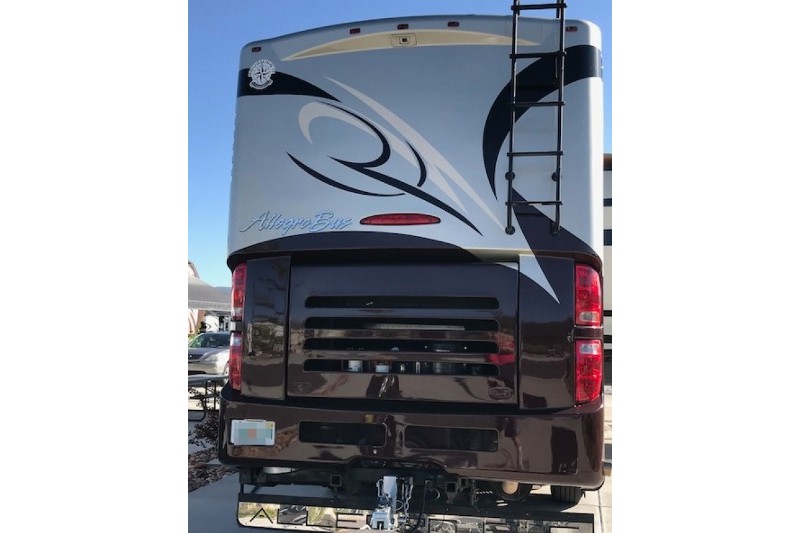 2011 Tiffin Allegro Bus 43QGP - 006