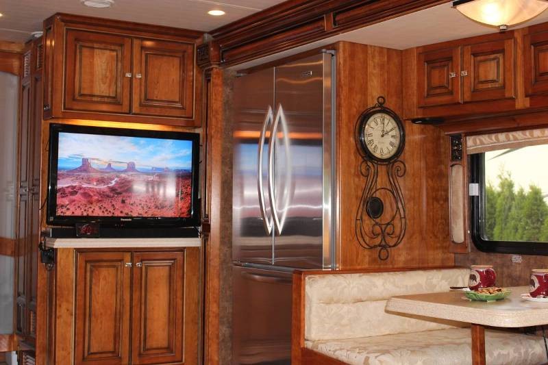 2011 Tiffin Allegro Bus 43QGP - 011