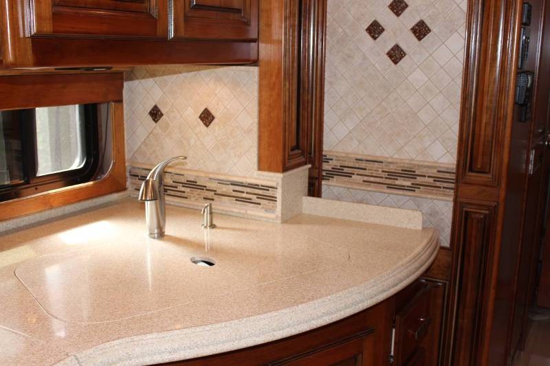 2011 Tiffin Allegro Bus 43QGP - 026