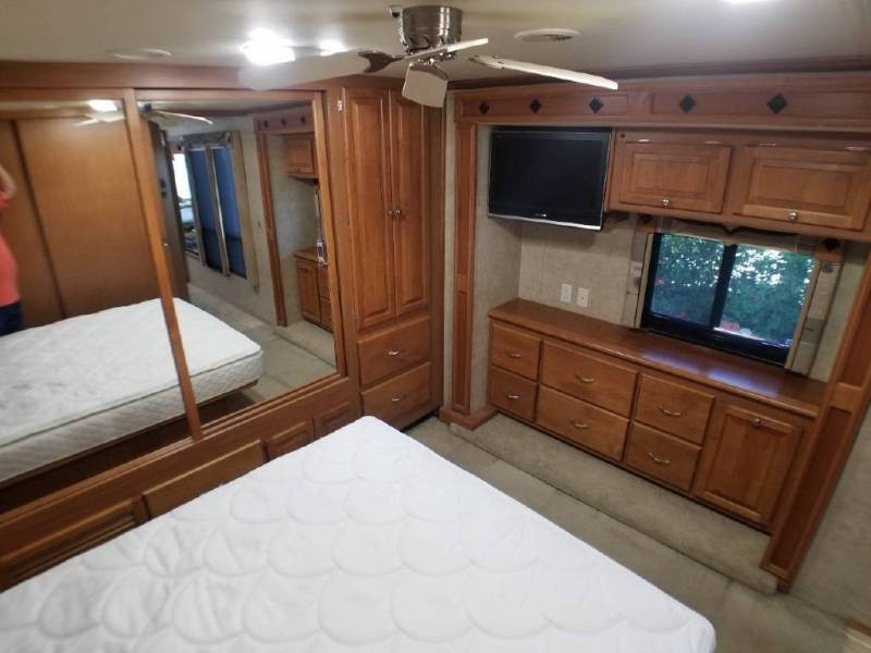 2008 Tiffin Allegro Bay 37QDB - 009