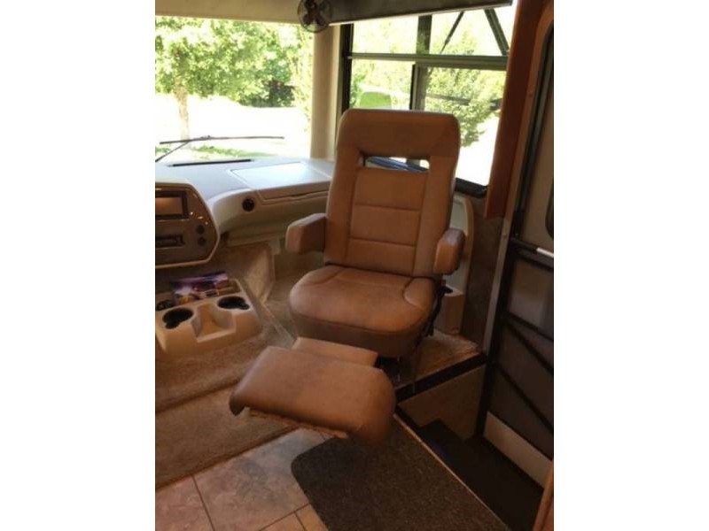 2015 Tiffin Allegro Open Road 32SA - 009