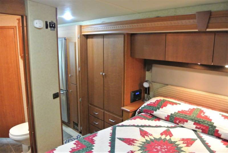 2008 Winnebago Journey 39Z - 020