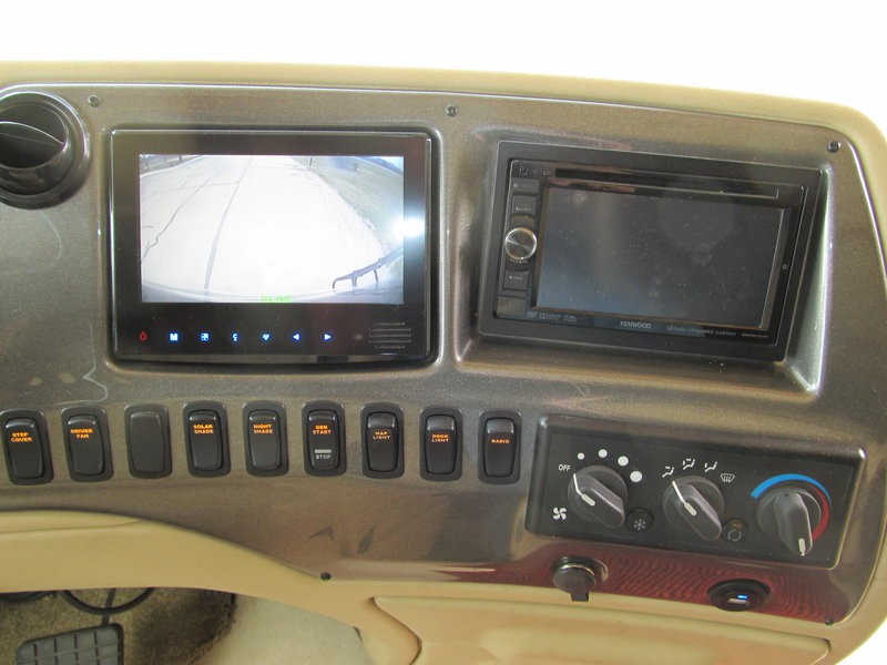 2014 Tiffin Phaeton 40QBH - 032