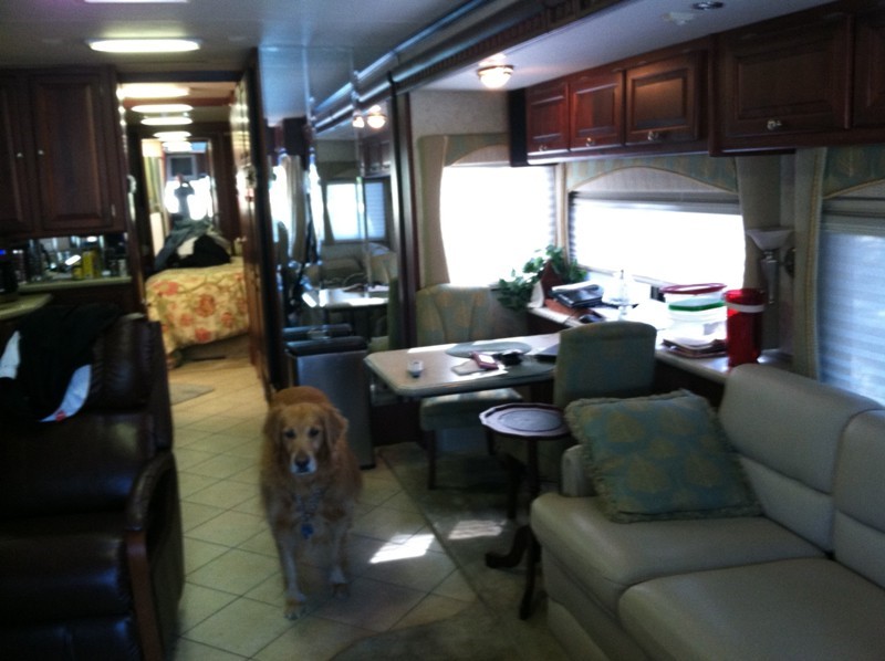 2006 Tiffin Phaeton 40QSH - 002