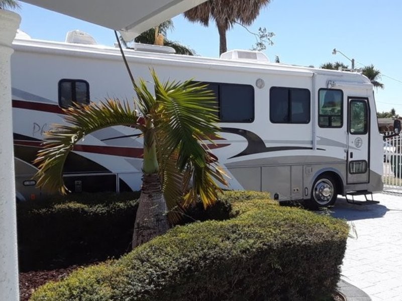 2003 Tiffin Phaeton 40GH - 010